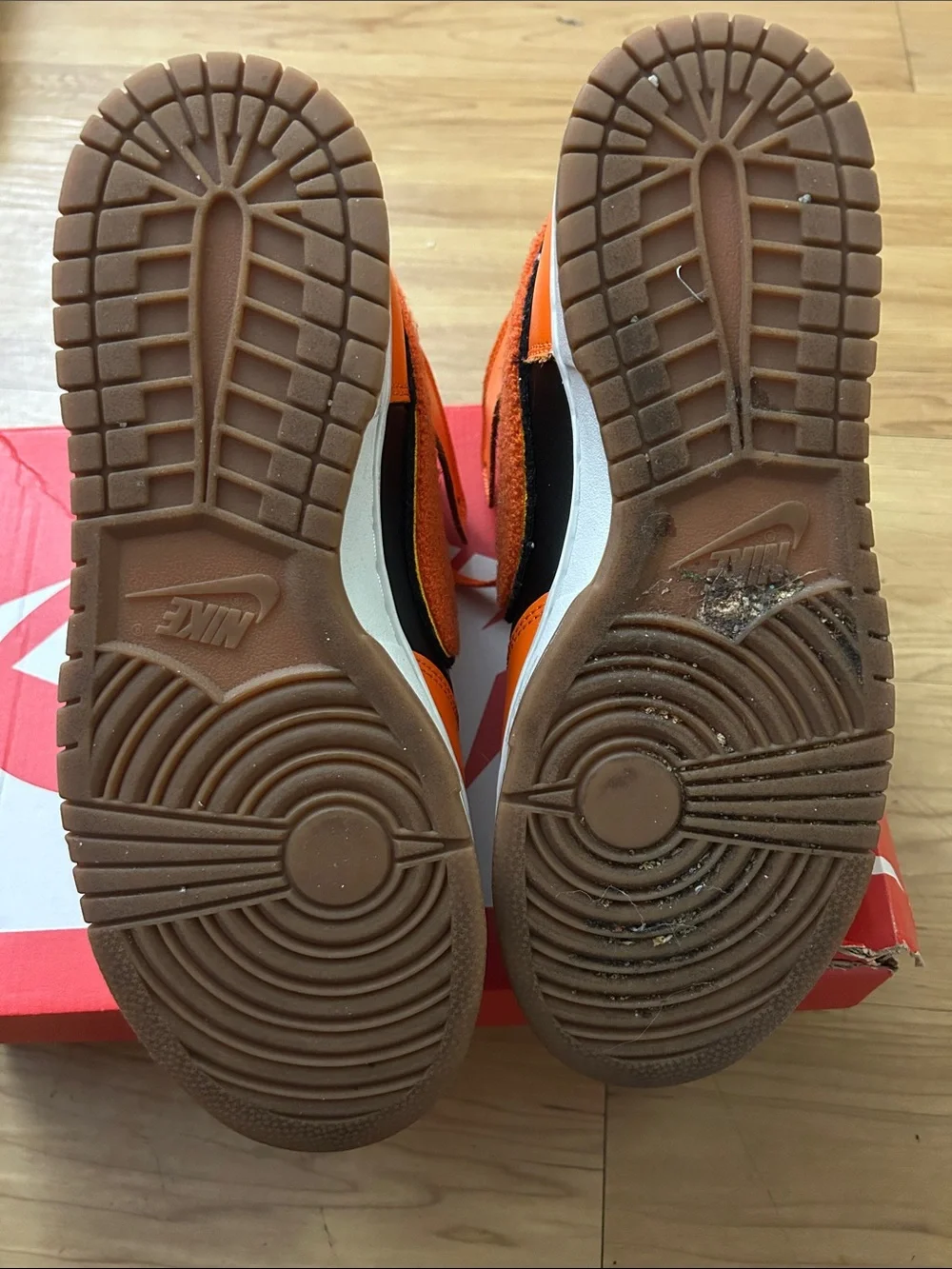 Nike Dunk Hi Retro Univ. Orange/Black High-Top Sneakers Textured Swoosh 11/9.5 - Picture 4 of 8